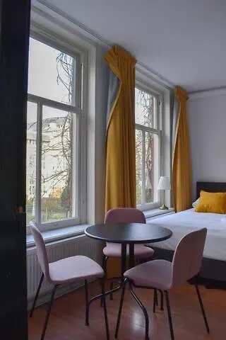 Cosy Next To Vondelpark 아파트 *